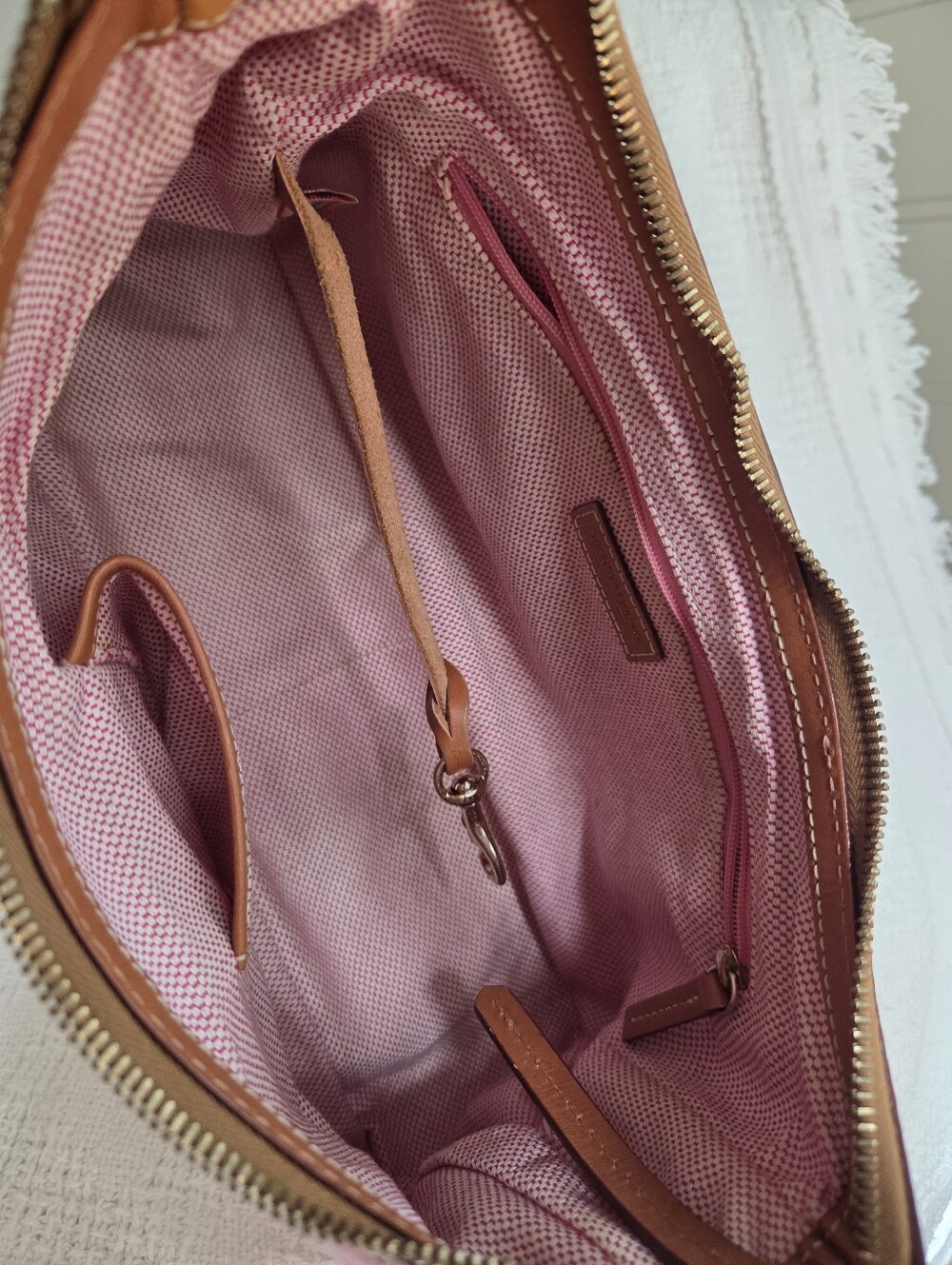 Dooney & Bourke Light pink signature Canvas shoulder bag - Picture 12 of 15